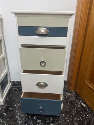 Mesitas de noche de madera