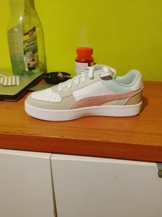 Zapatillas Puma Mujer Blancas y Rosas