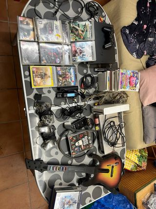 Consolle PS2, Wii e giochi PS3 con giochi
