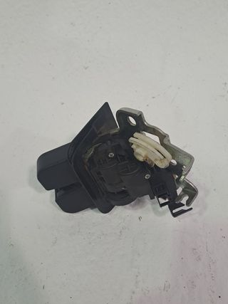 CERRADURA MALETERO / PORTON AUDI A3 (8P1)