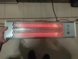 Calentador radiante plateado