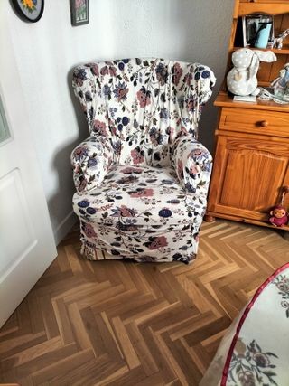 Butaca orejera o Descalzadora