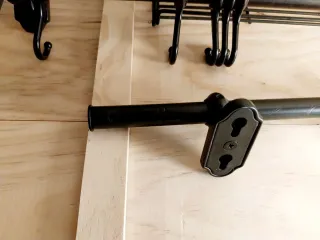 Barras colgadoras y especiero metalicos