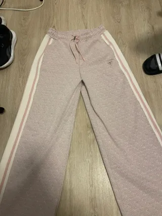 Pantalón Guess rosa y blanco