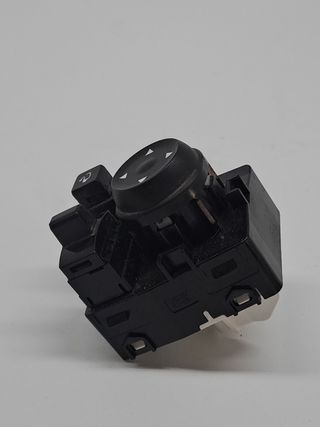 MANDO RETROVISOR HYUNDAI BAYON (4)