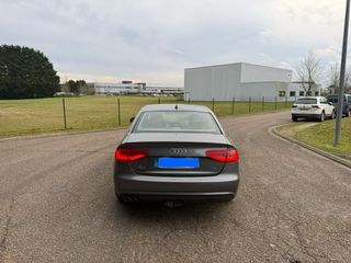 Audi A4 2.0TDI 177ch Quattro Sport Pack