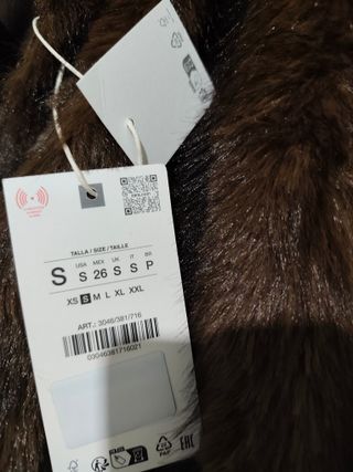 Chaqueta pelo Zara reversible S. Modelo agotado
