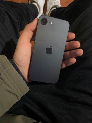 iPhone 16
