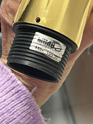 Aplique de pared dorado y blanco