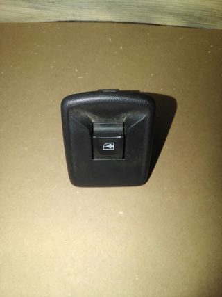 MANDO ELEVALUNAS DELANTERO DERECHO DACIA LODGY (2)