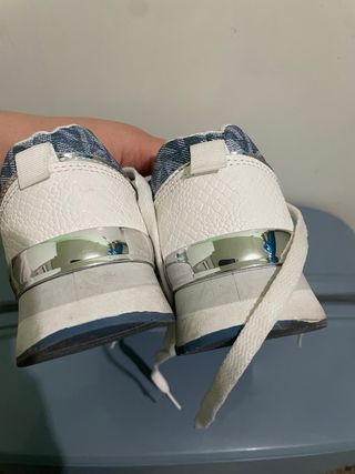 Deportivas Mujer Blancas y Azules