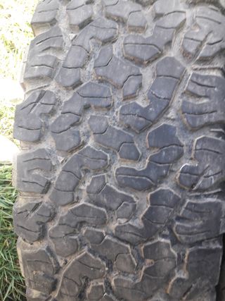 Neumáticos 245/70/17