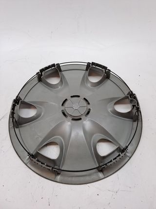 TAPACUBOS BMW SERIE 1 BERLINA (E81/E87) (3)