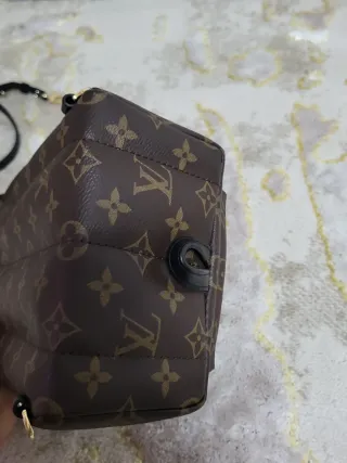 Mochila Louis Vuitton Marrón y Negra