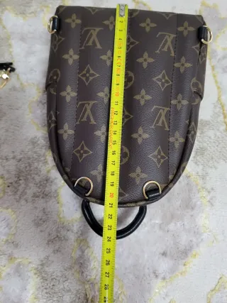 Mochila Louis Vuitton Marrón y Negra