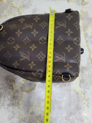 Mochila Louis Vuitton Marrón y Negra