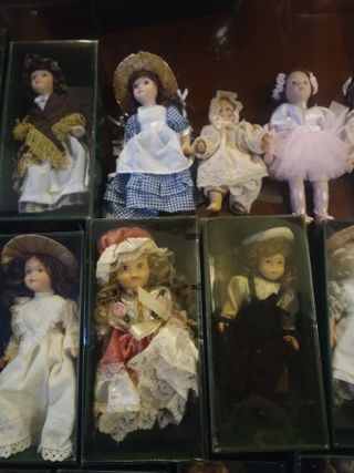 Lotto 5 bambole a scelta collezione doll's house