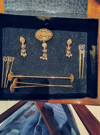 Aderezo Fallera Niña dorado hasta 6 años