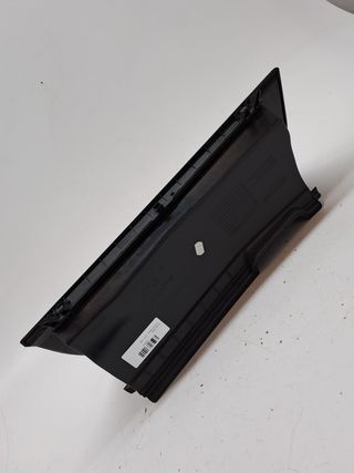 GUANTERA TOYOTA YARIS (3)