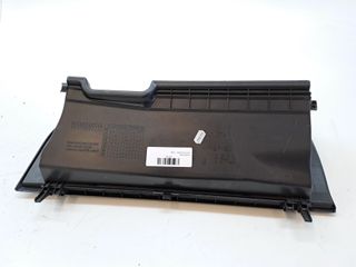 GUANTERA TOYOTA YARIS (7)