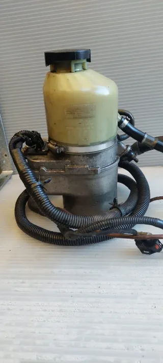 Bomba Direção Opel Astra H / Zafira B