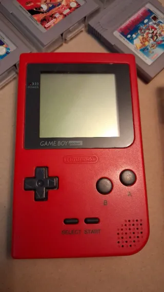 Nintendo Game Boy Pocket Rosso + Scatola + Giochi