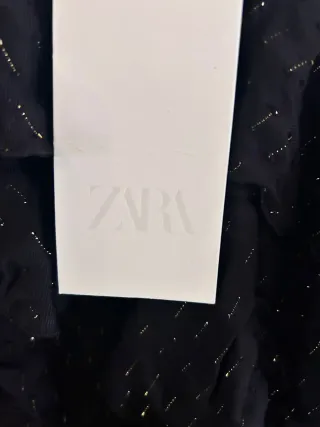 Top Zara Negro Brillos Talla M
