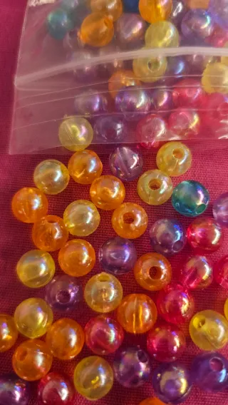 Abalorios per bracciali e collane