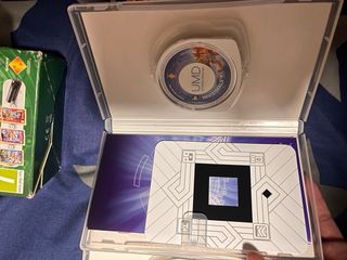 Pack PSP Street (E1004) + Trilogía Invizimals