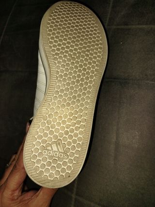 Sapatilhas Adidas Homem Brancas e Verdes