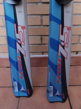 Esquís Atomic 168cm con fijaciones