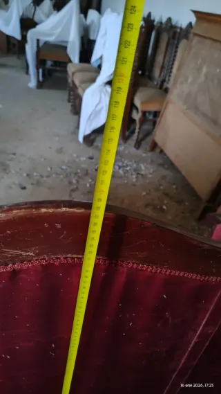 Sofá isabelino caoba antiguo