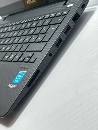 Asus F200CA “Táctil” para piezas o restaurar