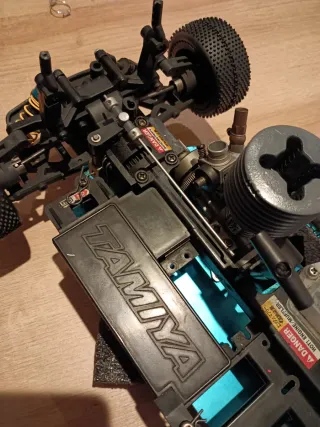 Tamiya Nitro RC Coche