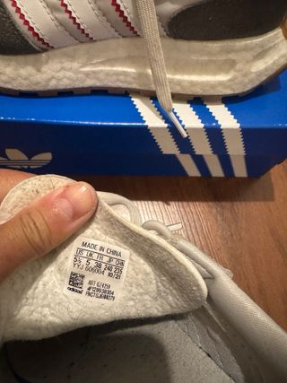 Adidas Retropy E5 Gris y Blancas
