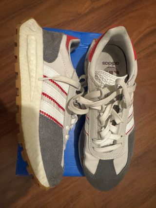 Adidas Retropy E5 Gris y Blancas