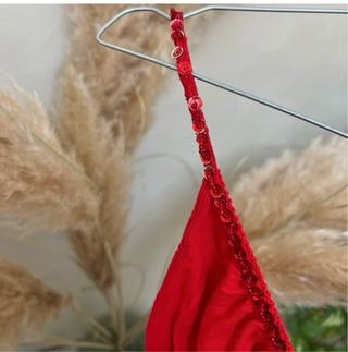 Top Benetton paillettes rosso tg M