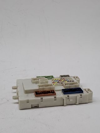 CAJA RELES / FUSIBLES FORD C-MAX (3)