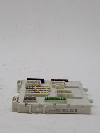 CAJA RELES / FUSIBLES FORD C-MAX (3)