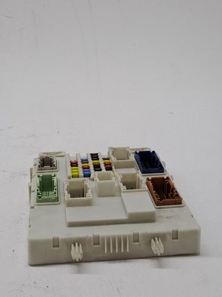 CAJA RELES / FUSIBLES FORD C-MAX (3)