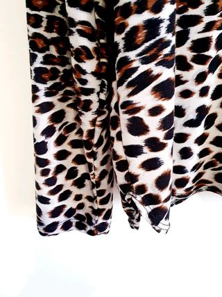 Top camiseta Animal T L  blanco, negro y marrón