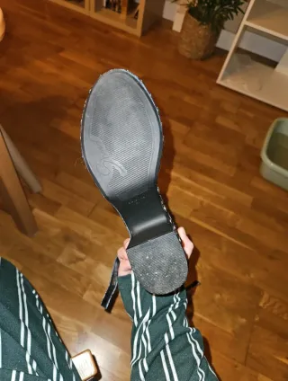 Sandalias Bershka Velvet Tachuelas Azul Talla 38