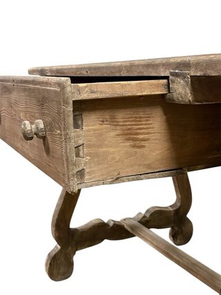 Mesa rústica catalana Circa 1.850.