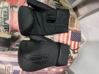 Guantes Boxeo Filtronic 12 OZ Negros