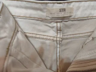 Vaqueros cortos beige