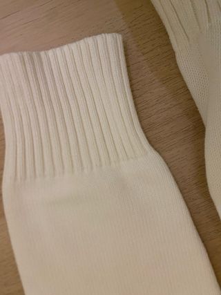 Maglione Ami Paris Bianco con Cuore Rosso