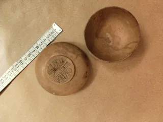 caja redonda de madera