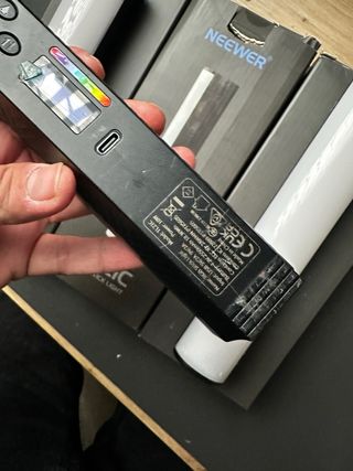 Neewer TL21C RGB Tubos Luz LED Unidad OJO : 50€