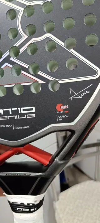 Pala Padel NOX AT10 Genius 18K Agustín Tapia