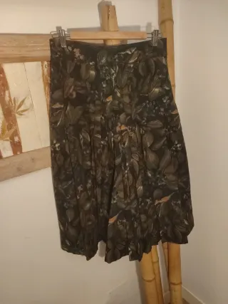 Traje vintage de pantalón ancho modo falda y chaqu
